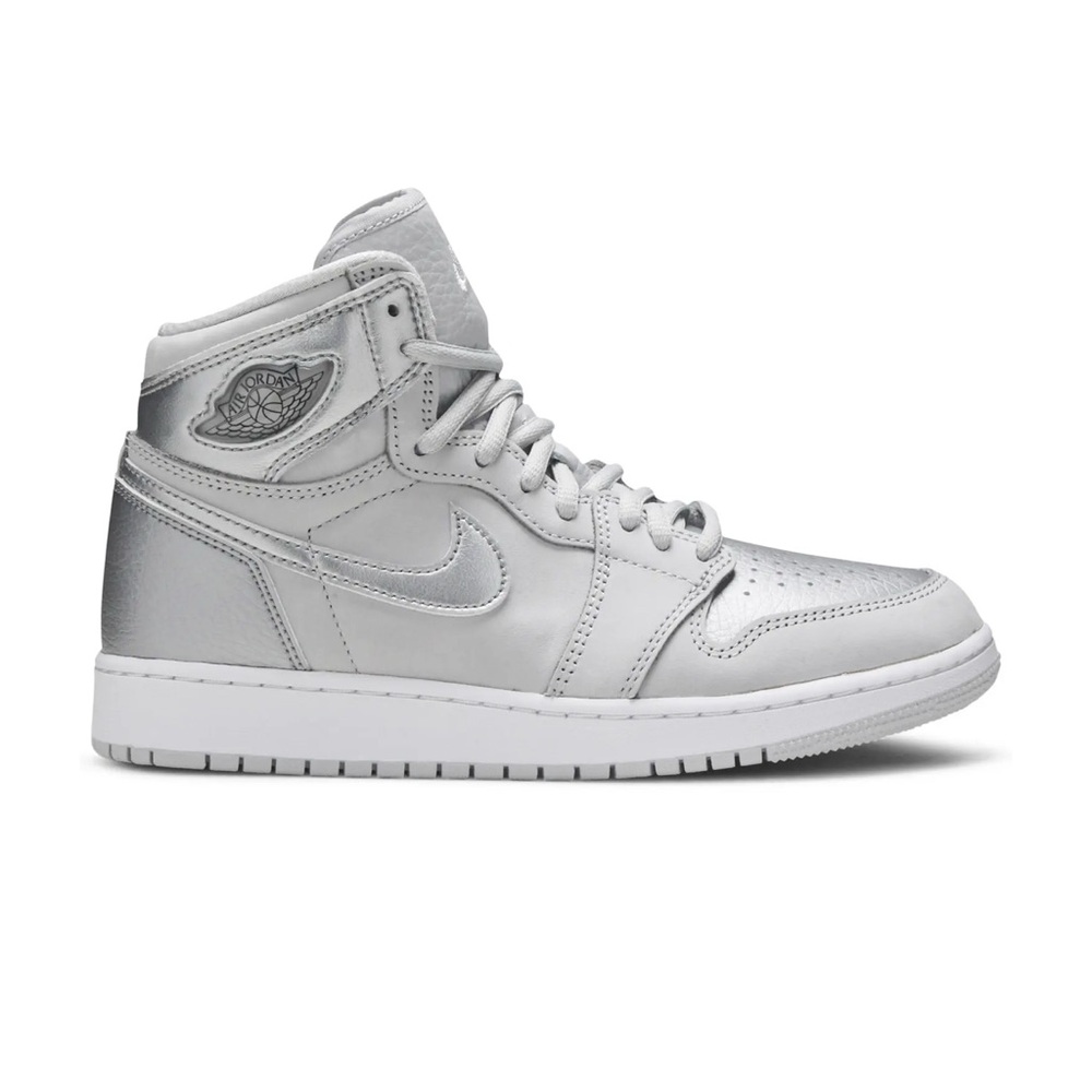 ❌SOLD❌  Nike Air Jordan 1 Retro High Top "Metallic Silver" sneaker size 6Y - NEW
